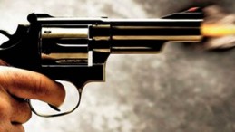 Kafede silahlı çatışma: 3 ölü