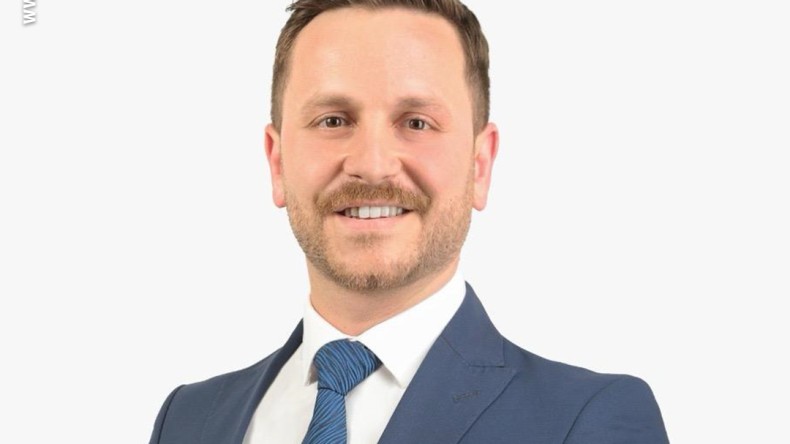 ŞOK TEPKİ: Güçlü meclis, güçlü başkan patladı, iflas etti