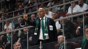 Kocaelispor’da büyük kriz: Olaylı, tek adaylı kongre gerçekleşti