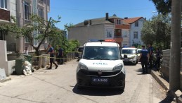 Çocukların gözü önünde eşini bıçaklayarak kurşunlayan koca tutuklandı