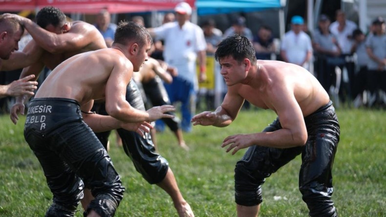 Kocaeli’de yiğitler er meydanına çıkıyor