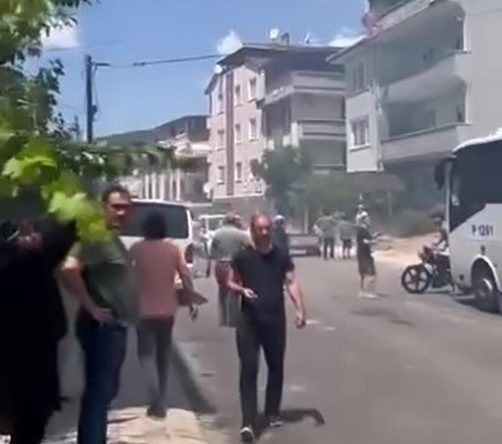 Büyük panik! Vatandaşlar sokağa döküldü