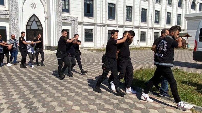 Mahir öğretmenin cinayetine ilişkin 11 şüpheli adliyede