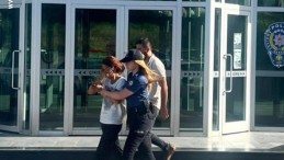 Hırsızlıktan aranıyordu, aynı suçu işlerken yakalandı