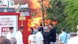 Başiskele’de tek katlı ev alev topuna döndü