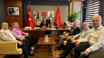 Başkan Büyükakın CHP’yi ziyaret etti