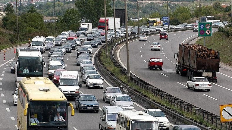 Sürücüler dikkat! Yol trafiğe kapanıyor