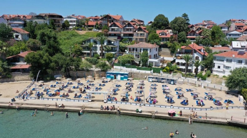 Kocaeli’nin mavi bayraklı plajları tatilcileri bekliyor