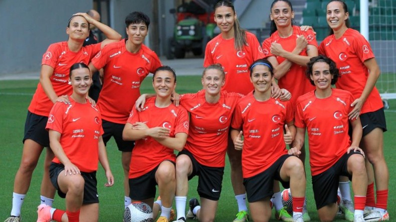 A Milli Kadın Futbol Takımı hazır: Kocaeli’de maç ücretsiz izlenecek