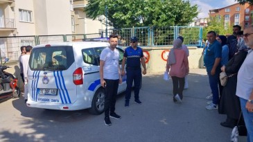 KPSS’ye geç kalanların imdadına Büyükşehir zabıta ekipleri yetişti