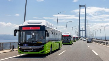 Büyükşehir’in yeni aldığı 81 otobüsten 30’u daha şehre ulaştı