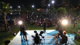 O ilçede yaşayanlar müziğe doyacak