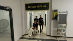 Annesini öldüren babasını vurmuştu, adli kontrolle serbest kaldı