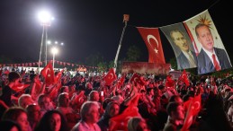 Hürriyet’e seslendi: “Sen önce şehitlerimizden özür dile!”