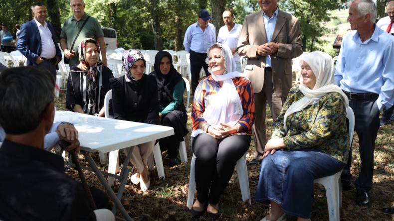 Hürriyet, Bağlıca köyü sakinleriyle buluştu