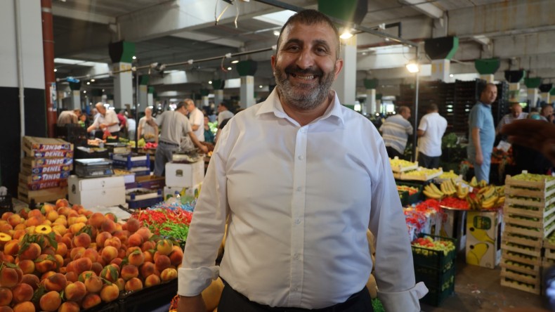 Pazarcı esnafından Büyükakın’a teşekkür: ‘Başkanımız varolsun’