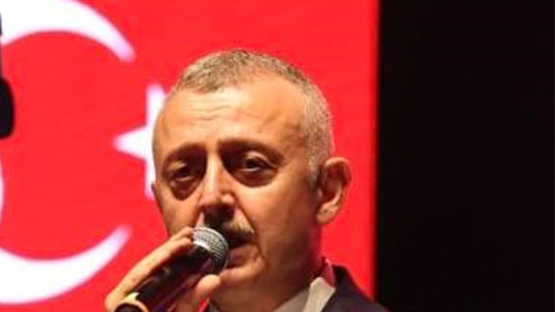 Başkan Büyükakın’dan flaş açıklama: Tiyatro diyenler…