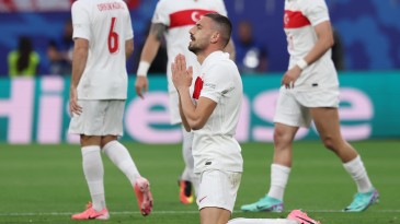 Karamürselli Merih Demiral golleri attı, maça damga vurdu