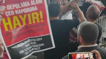 Ak Parti toplantısında eylem: “Kandıra’da çöp tesisi istemiyoruz!”