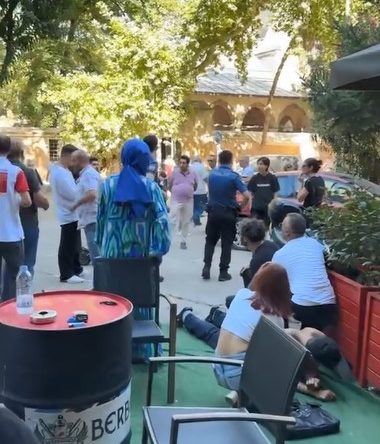 Kendisine sigara vermeyenlere kabusu yaşattı: 4 yaralı