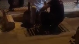 Ayağı mazgala sıkışan genci itfaiye kurtardı