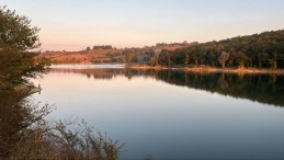 İki kardeş düştükleri gölde hayatlarını kaybetti