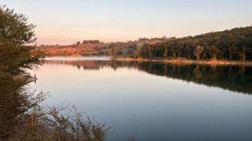 İki kardeş düştükleri gölde hayatlarını kaybetti