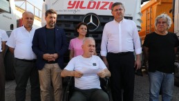 Yıldızlı, Karamürsel Belediyesi’ne iş makineleri tahsis etti