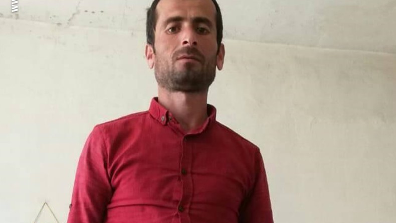 Ormanlık alanda ağaçta asılı bulundu