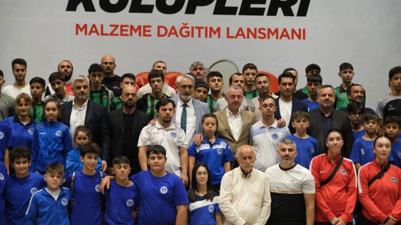 Başkan amatör spor kulüplerine destekte kendilerine rakip tanımıyor