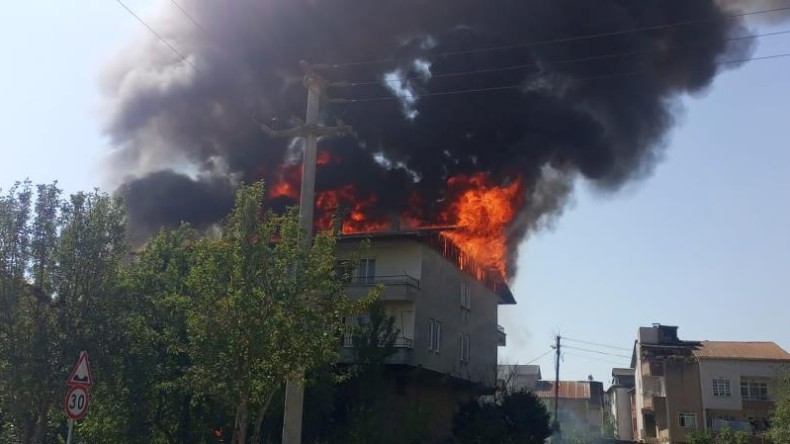 Kartepe’de korkutan yangın