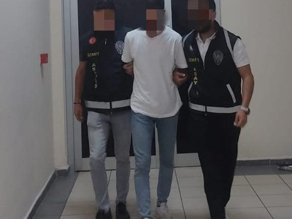 Araçtan ateş açtılar: 2 şüpheli yakalandı