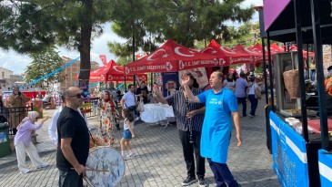 Davul, klarnet coşturdu, ‘Kebapçı Mehmet Bey’ yerinde durmadı