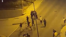 Sokak ortasında bıçaklı kavga