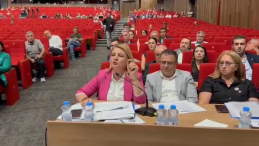 Hürriyet, Büyükgöz’ü hedef aldı: Gebze Belediye Meclisi’ni de böyle kötü yönetiyorsa…