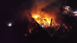 Kovboy kasabası küle döndü