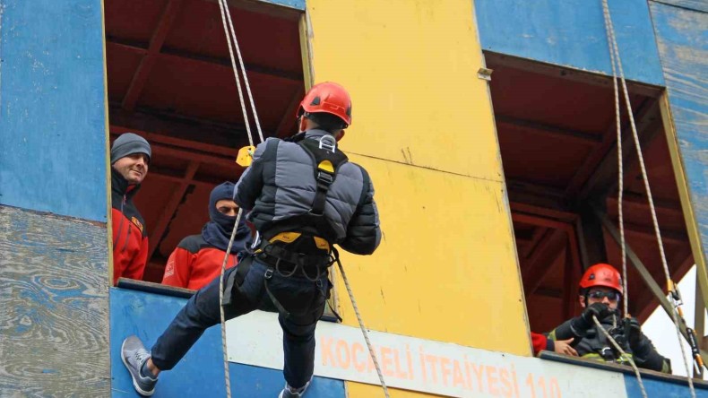 Kocaeli Büyükşehir, itfaiye eri alacak: İşte şartlar..