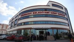 Çok tartışılacak: Belediye Başkanı ek iş yapacak