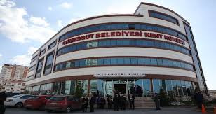 Çok tartışılacak: Belediye Başkanı ek iş yapacak