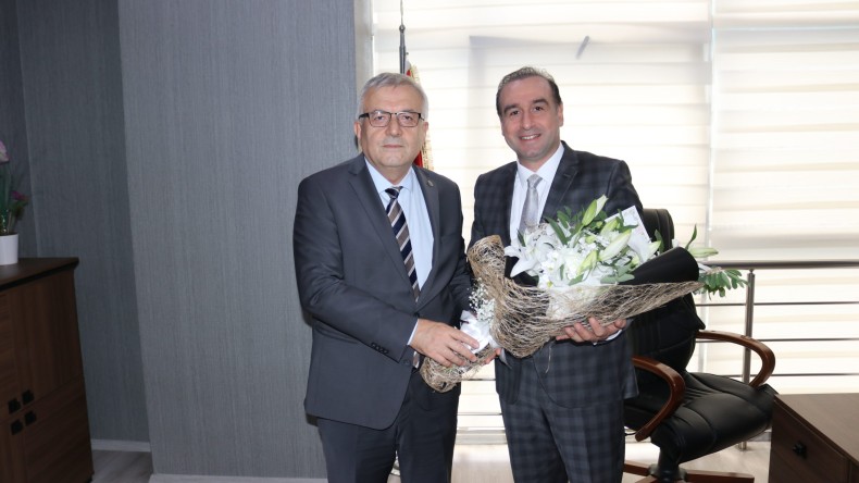 Gölcük’ün yeni İlçe Sağlık Müdürü Dr. Mustafa Serkan Şenel oldu