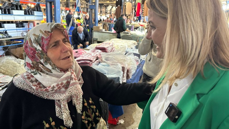 Başkan Hürriyet’e Kandıra’da sevgi seli