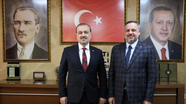 Malumun ilanı: Ak Parti, İzmit’te Dokuzlar ile yola devam ediyor