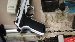 Kocaeli Polisinden eve baskın: Firari şahıs yakalandı