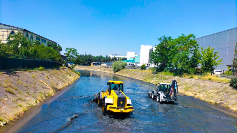 İSU çalışıyor, Kocaeli’nin dereleri düzenli akıyor