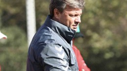 Ertuğrul Sağlam ve futbolculardan taraftarlara mesaj var