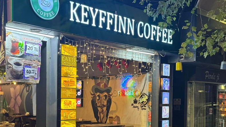 İzmit’te yılların esnafı Murat Öztürk paylaştı: İşte KEYFFİNN COFFEE gerçeği