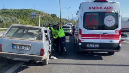 Kontrolden çıkan otomobil demir bariyere çarptı