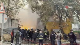 Palet deposunda büyük yangın