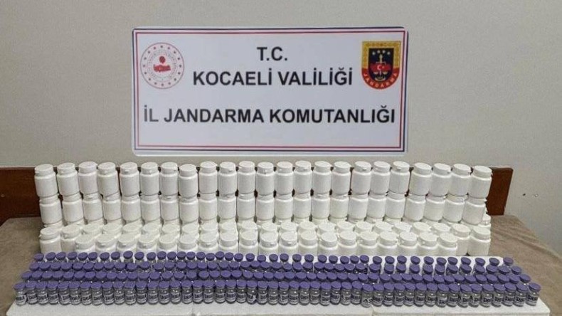 Satışı yasaklanan ilaç ve aşılar ele geçirildi