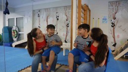 Çalmadıkları kapı kalmadı; Aile Kocaeli’deki Özel Eğitim Merkezinde çare buldu